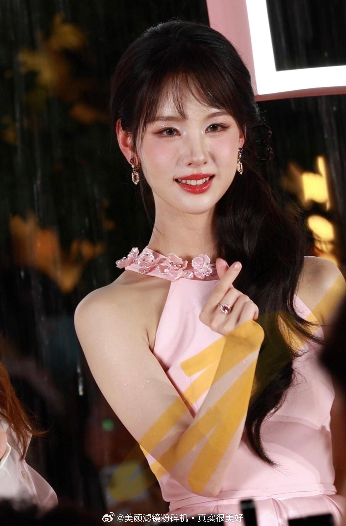 陈都灵昨日活动生图陈都灵楚雨荨风​​​