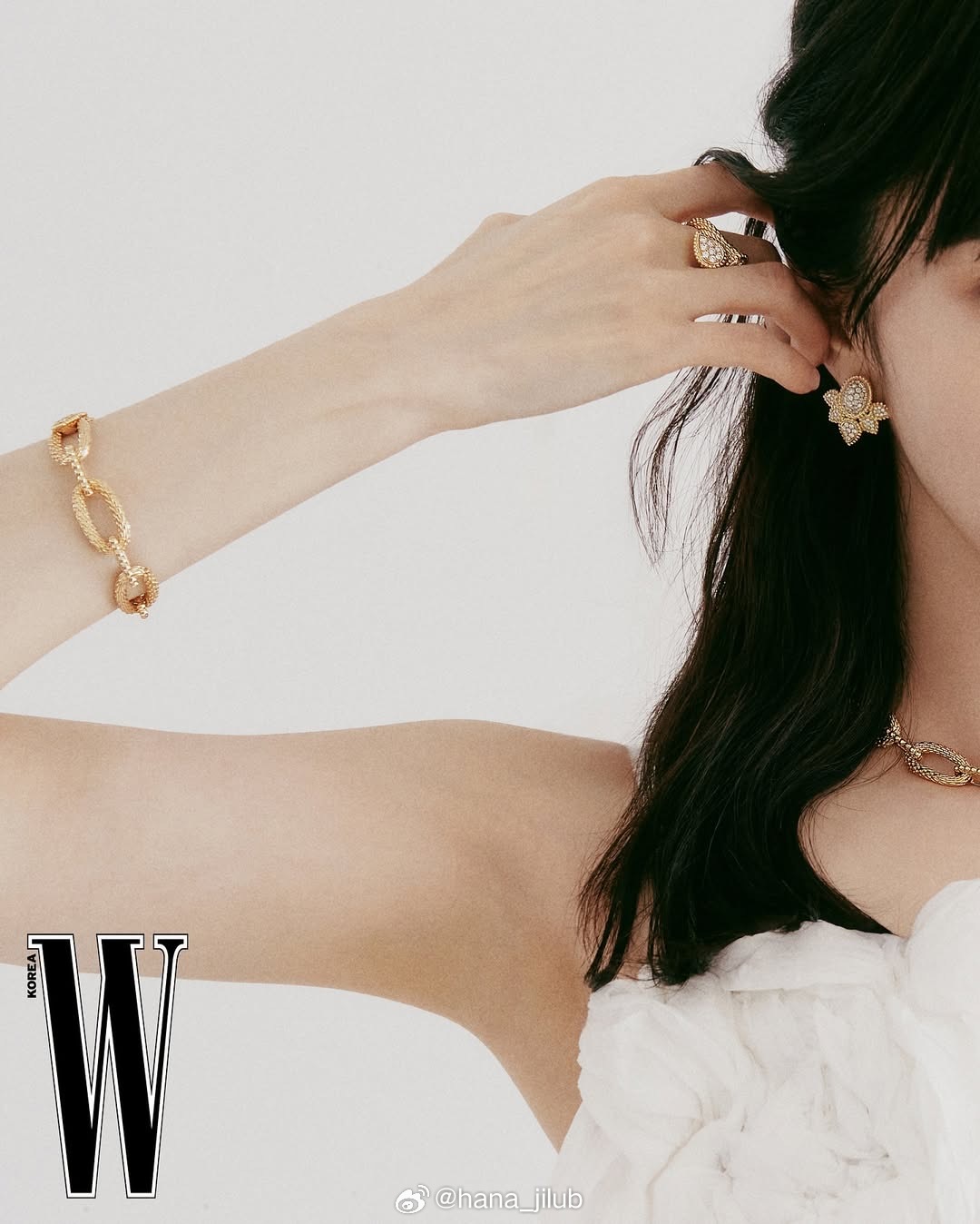 韩素希一组漂亮的珠宝画报