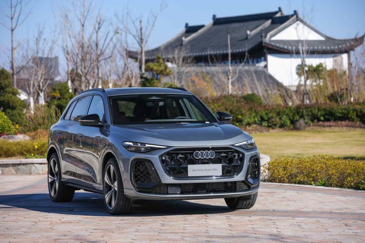 安全守护新标杆！全新奥迪Q5L主动安全太强大安全永远是第一位的！全新奥迪Q5L
