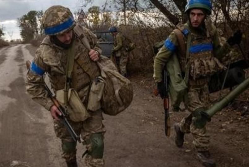 冬天还没到最冷的时候，杀手锏就先到了，俄罗斯这一轮针对能源设施的狂轰滥炸，时机选