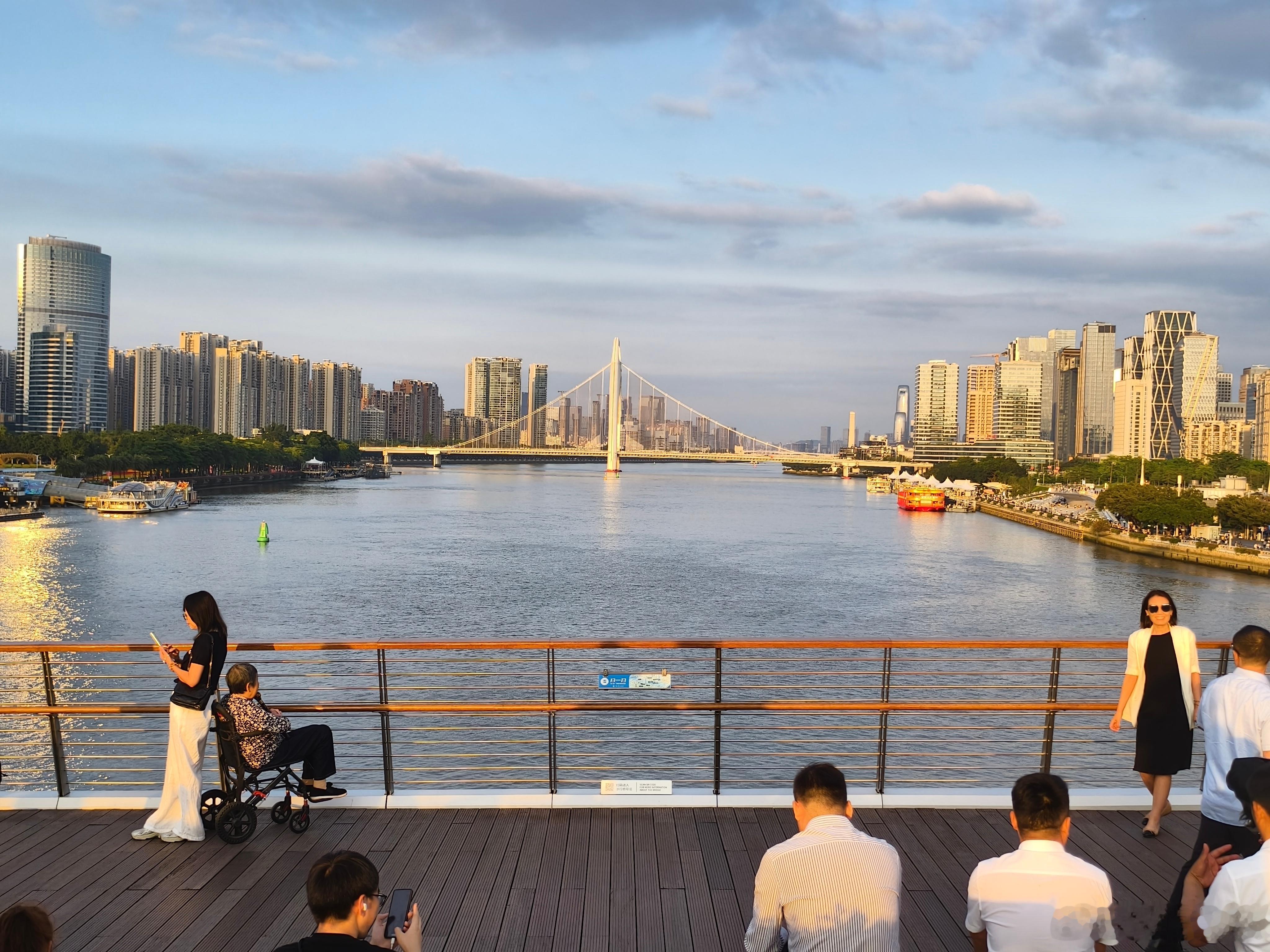 镜头下的广州广州·海心桥
