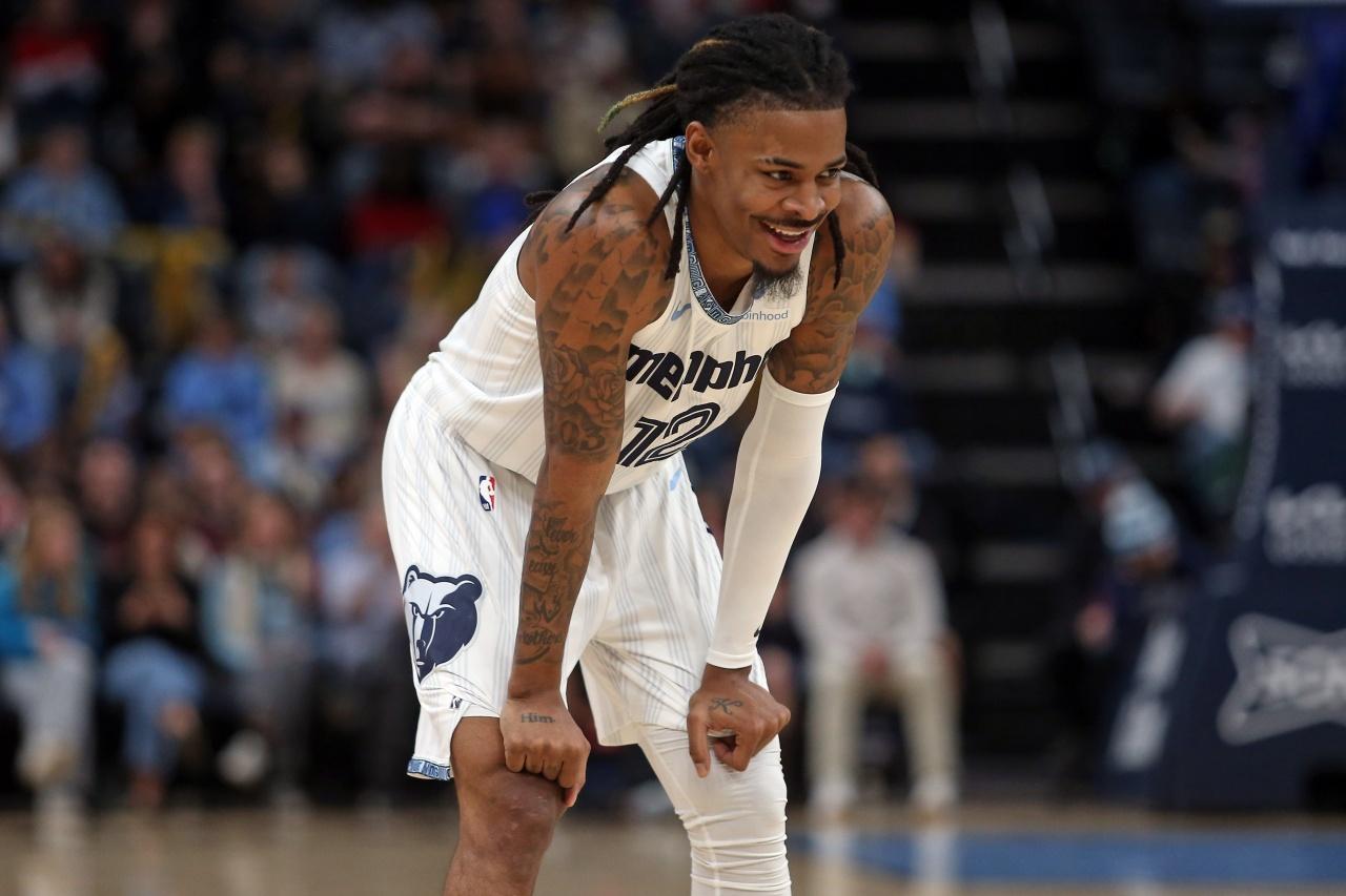 本赛季最让人失望的4位球星，肯定有莫兰特一席之地！第4位：三球——本赛季场均