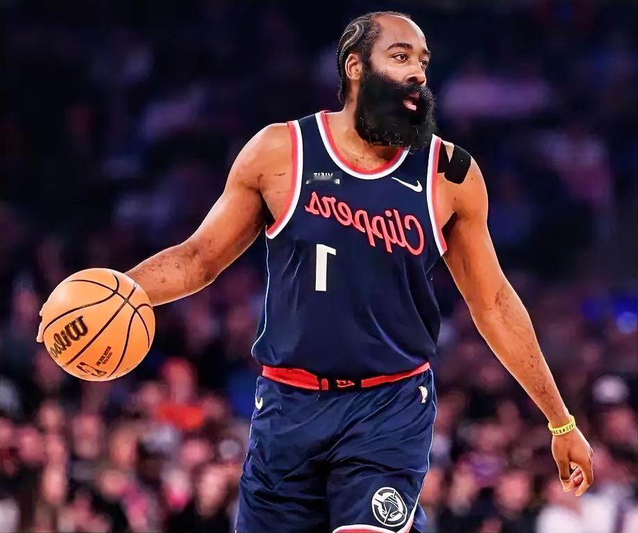 快船“大胡子”哈登近期6场比赛表现！！对阵篮网：出战34分钟，投篮13中10