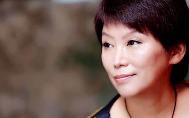 “一夫一妻制度是违反人性的，95%的人生病，都是因为欲望得不到满足！”北京中医药