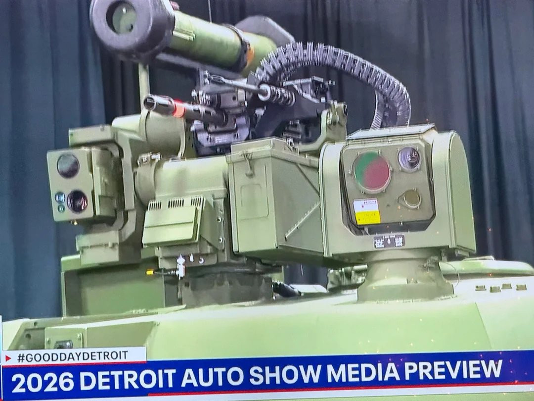 每天认识一件兵器M1E3预原型车配备了DRS的S3稳定瞄准系统，而不是像A