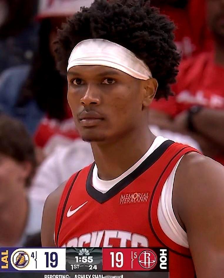 0:3落后，火箭队居然把湖人打懵了。乌度卡教练这手牌打得真绝...