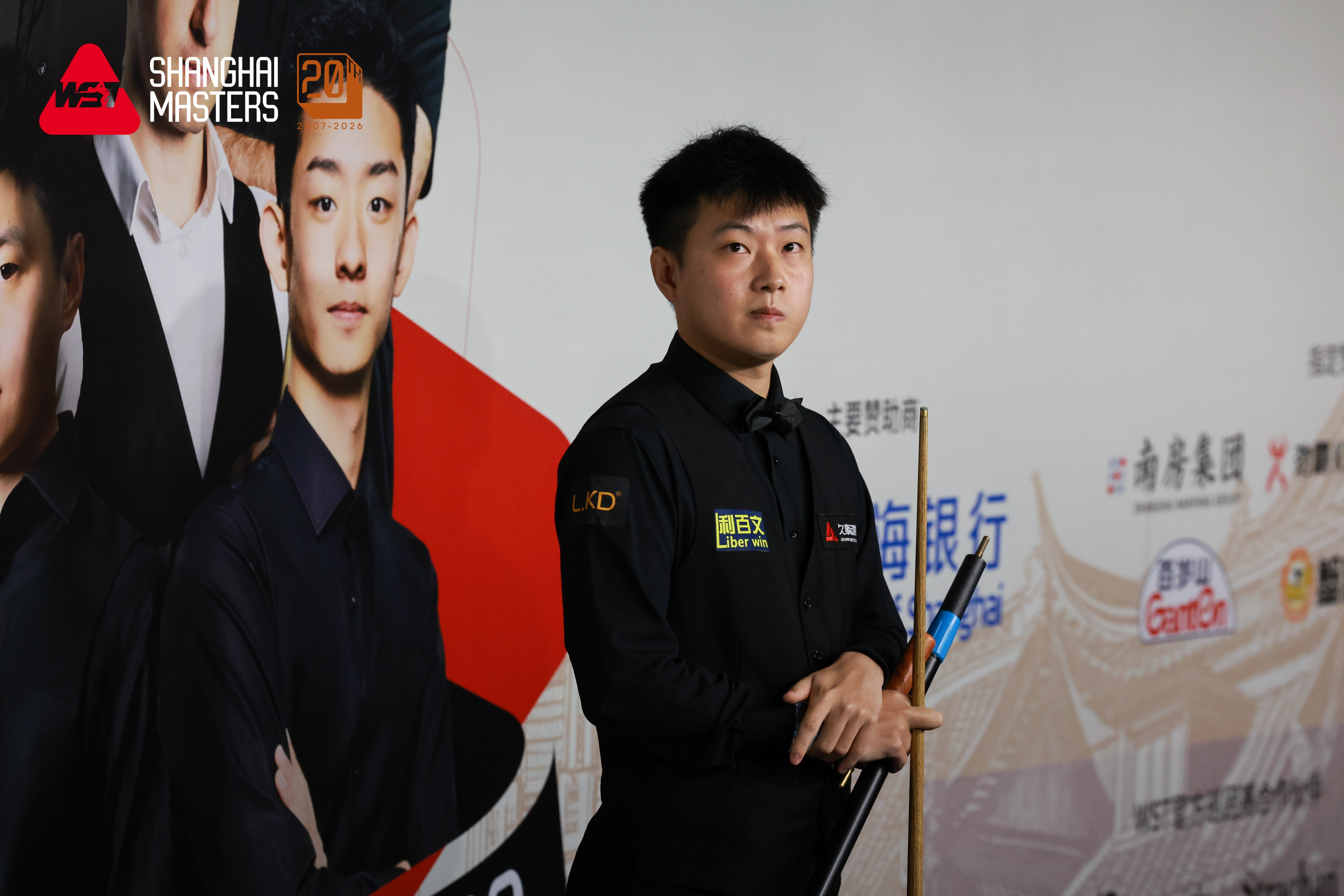 2026斯诺克上海大师赛16进8轮次上半场赵心童连胜四局并打出一杆破百（112