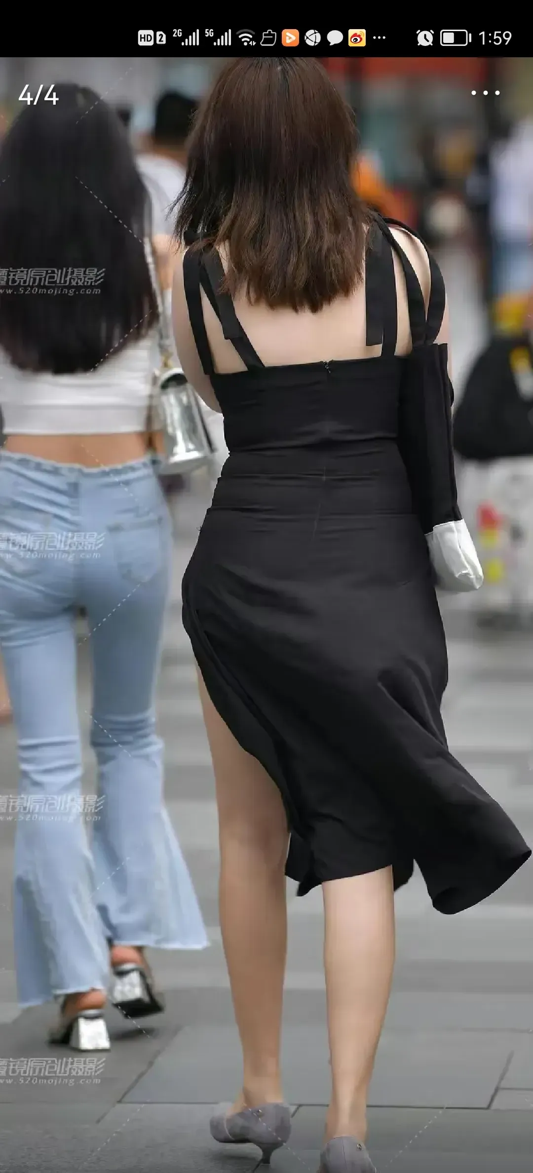 黑色高开叉裙大长腿美女，谁不爱？