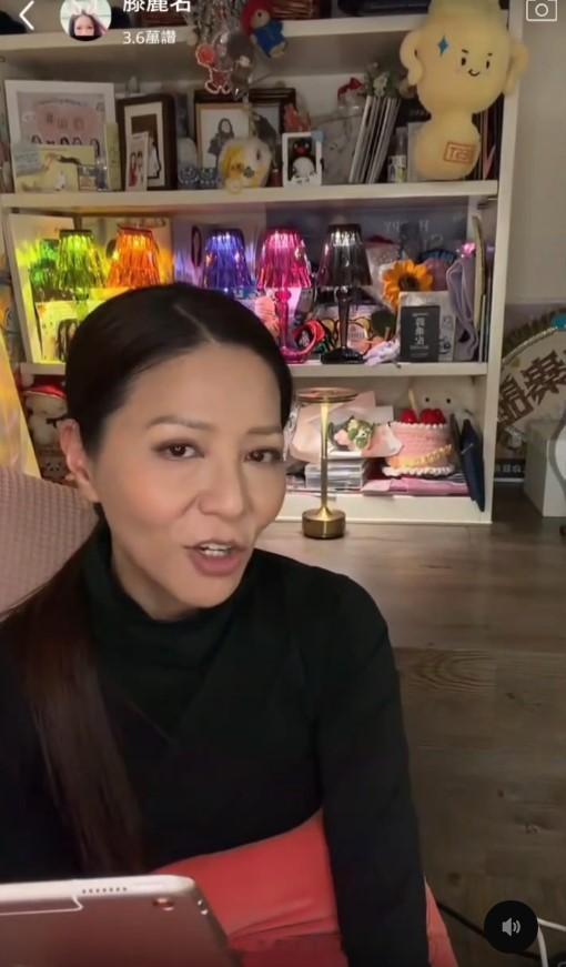 TVB爱回家系列正式交棒刘丹无缘出演新剧纵横处境剧45年参演九部作品叉烧