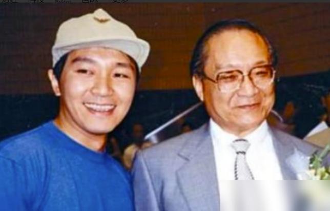 2002年，周星驰拍完电影《功夫》，突然找到金庸老先生，并给他送过去60000块