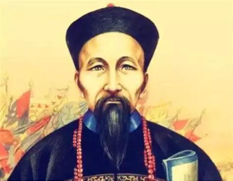 1862年，曾国藩升任两江总督，风光无限时，表叔哭哭啼啼找上门：“你可要为我做主