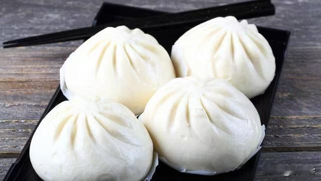 不可思议！包子、油条加明矾，伤肝伤肾还坑娃，有多少每天在外面吃早餐呢？早餐店