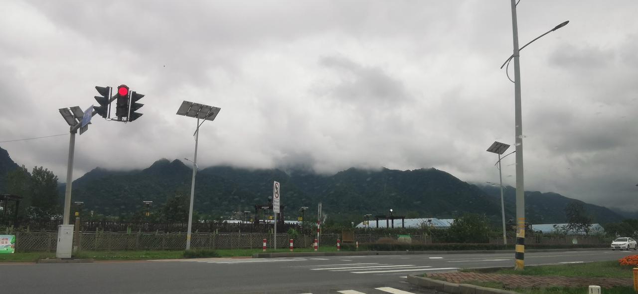 今天自驾关中环线，发现周至、鄠邑、长安关中环线沿线附近的景色太漂亮了，附近的景点