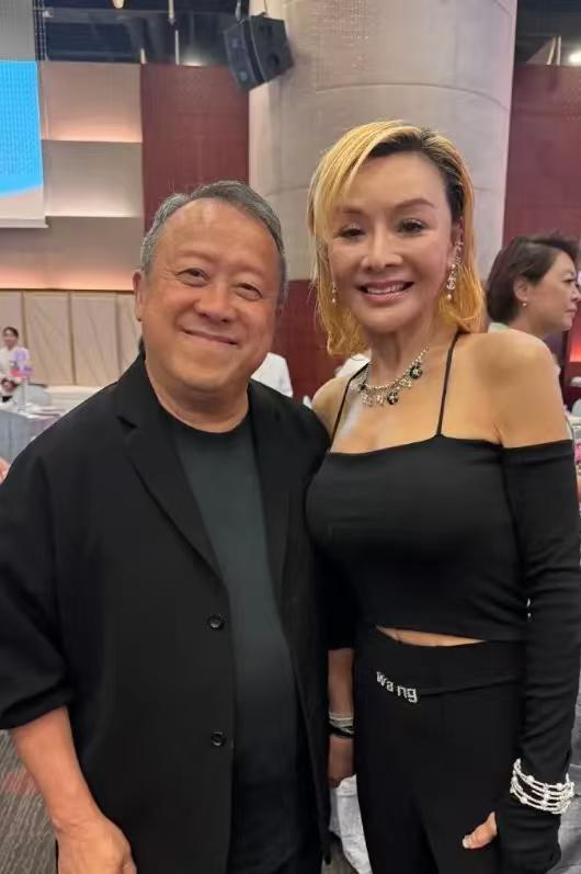 曾志伟人脉可以啊！73岁生日，来了这么多明星！曾志伟4月14日73岁生日，宴