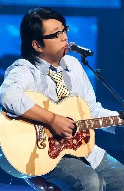 祈祷平安｜音乐人袁惟仁紧急送医，曾创作无数经典11月29日，曾为华语乐坛写下