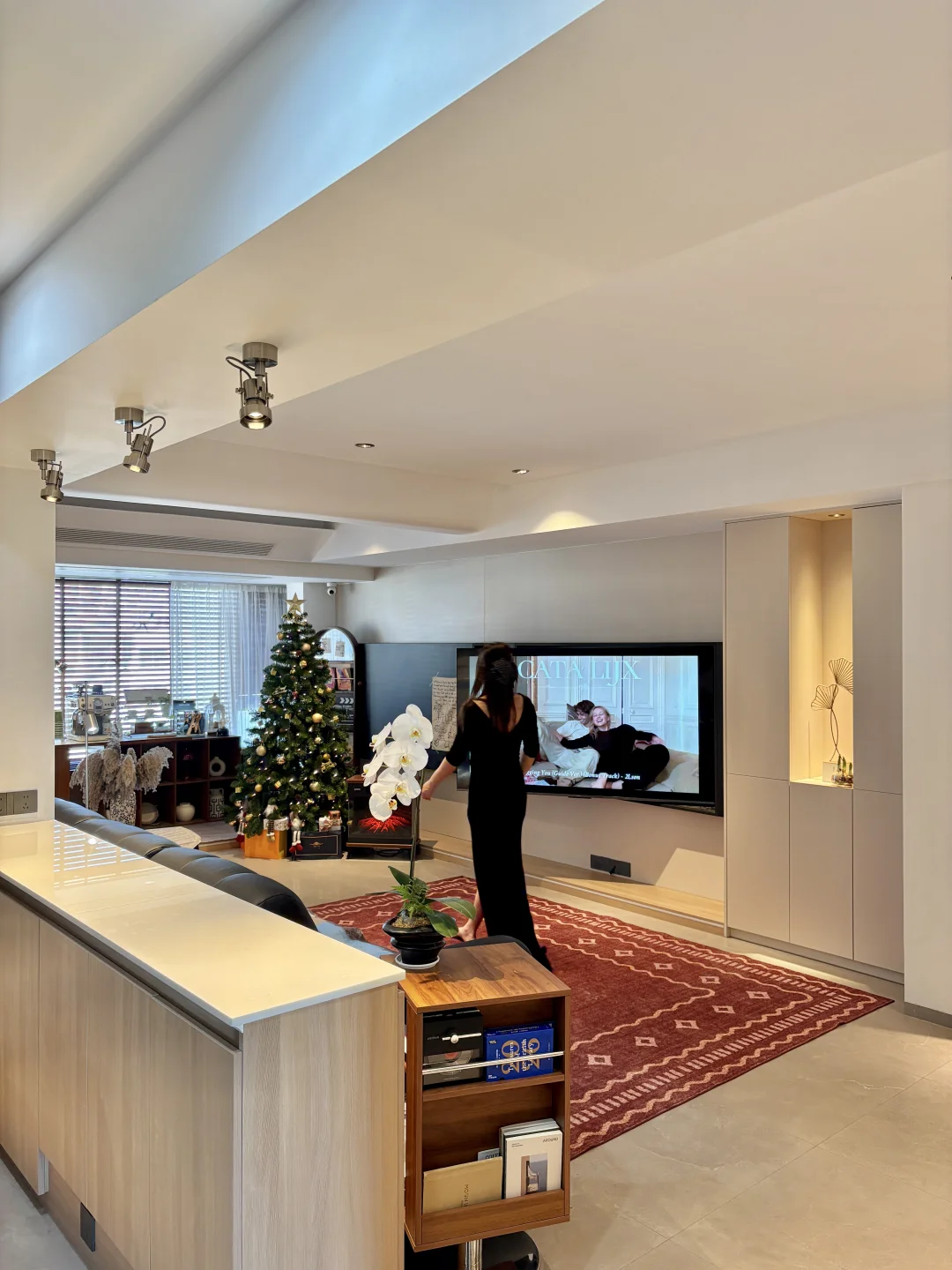 我妈说:你把家装成这样是要办时装周吗？