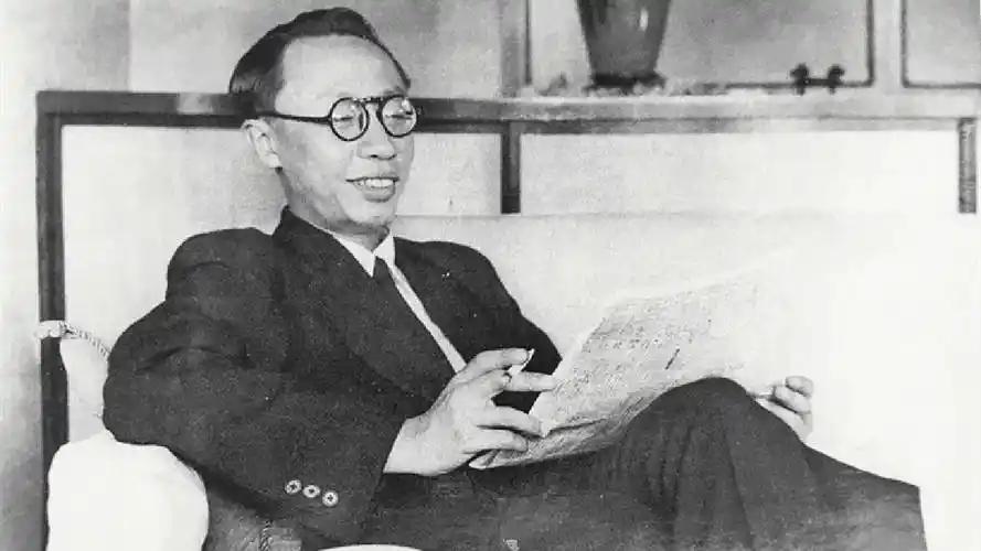 溥仪的临终时刻：腹胀如鼓，不断哀求医生救他，不见一个人不闭眼1967年10月
