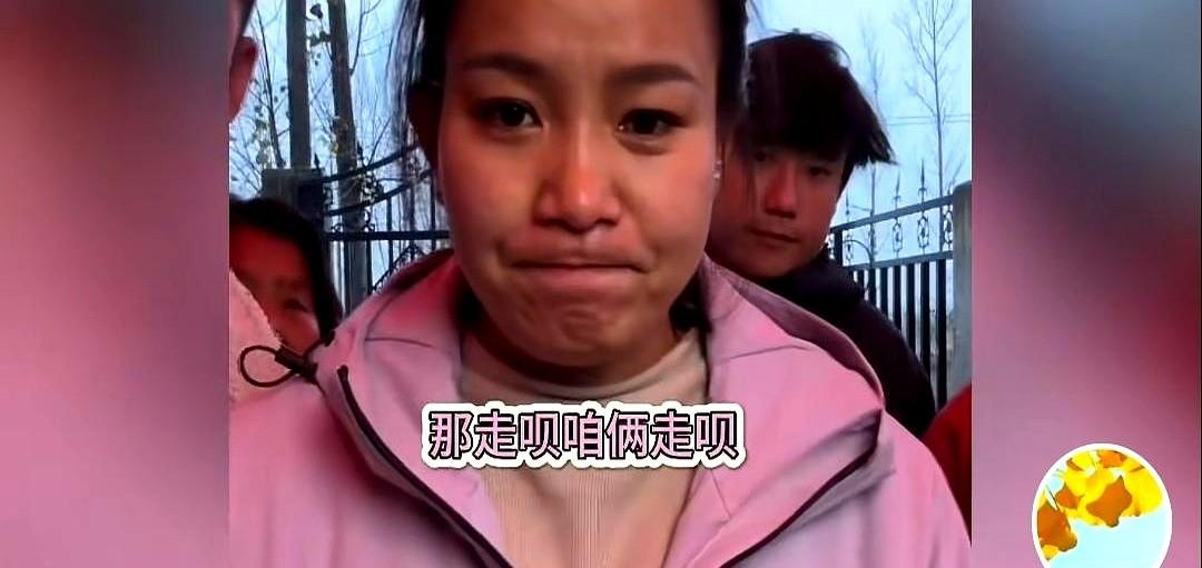 “全熟”梗炸锅，妈妈一句话把网友笑到关机。原来小红书“晒图笔记大赛”里，有人