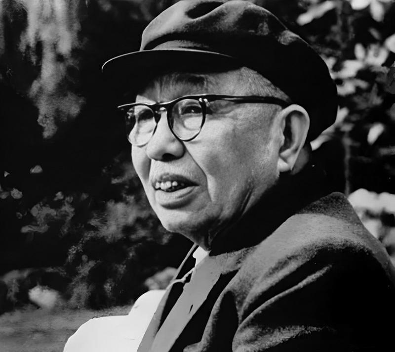 大闹怀仁堂的“三老四帅”，“三老”虽然名气不如“四帅”大，但他们的地位其实比“四