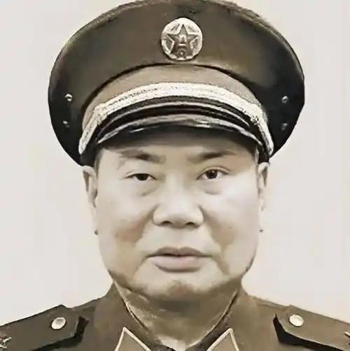 杨得志在1988年为何没被授予上将？1980年杨得志担任总参谋长，1987年1