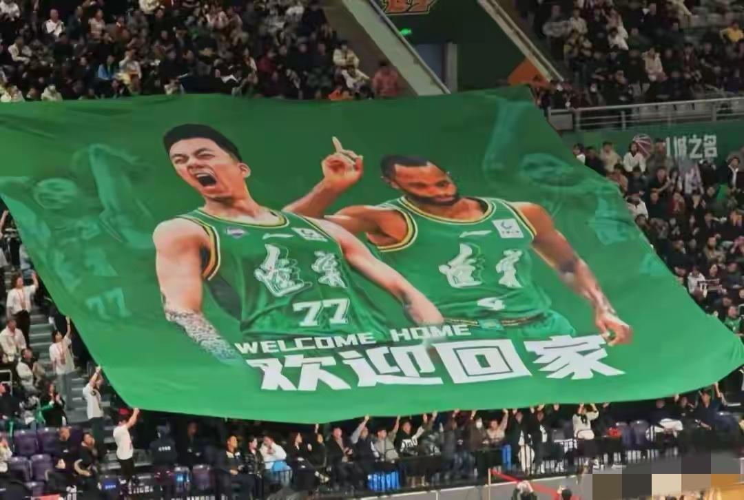 辽宁队为什么会遭遇四连败，这可是一支冠军基因球队啊……！1：赵继伟受伤，韩德