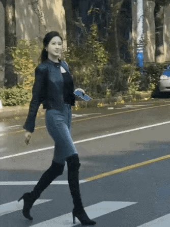 小姐姐身材真好🤩