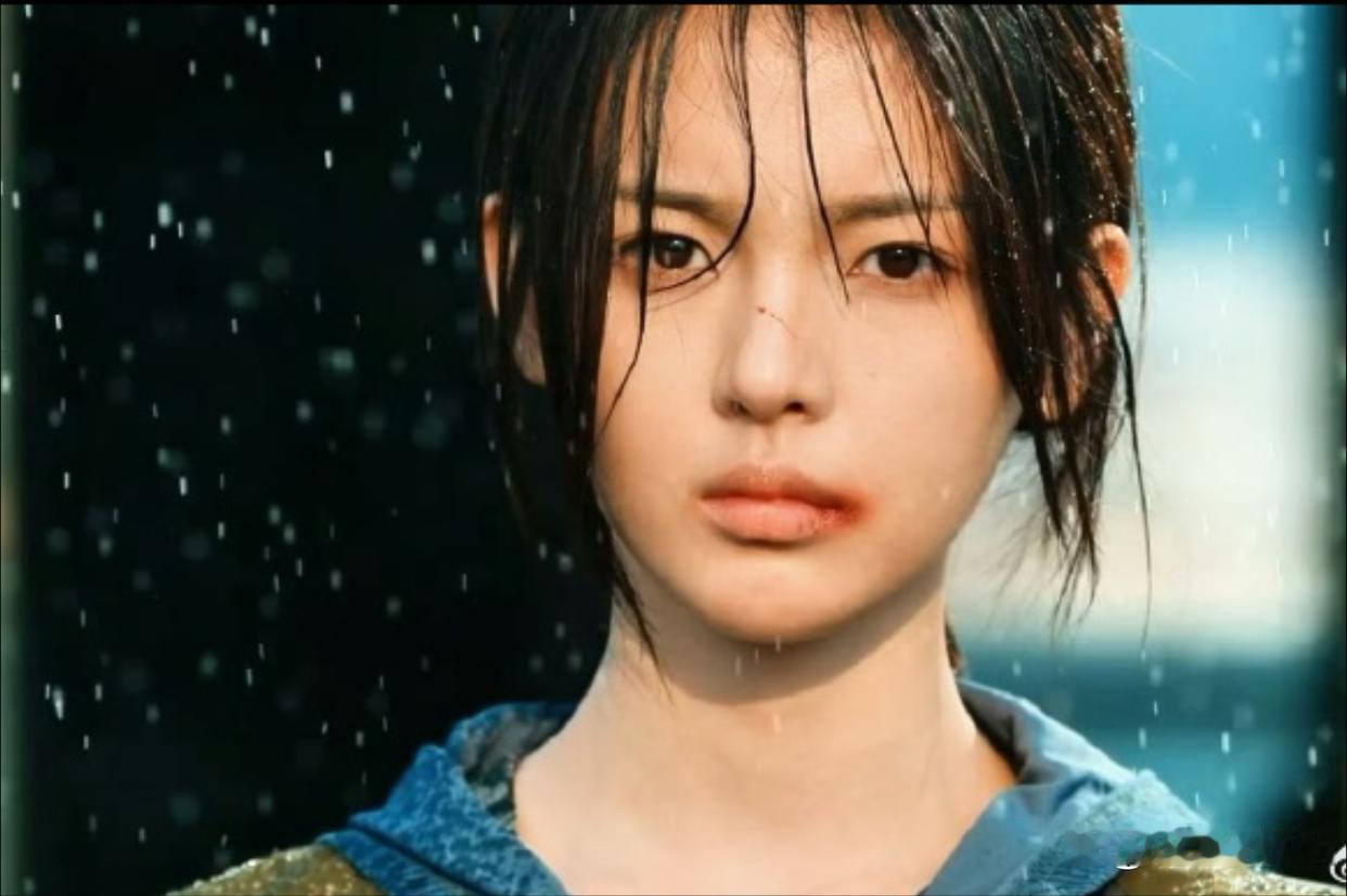 杨超越终于进对组了……