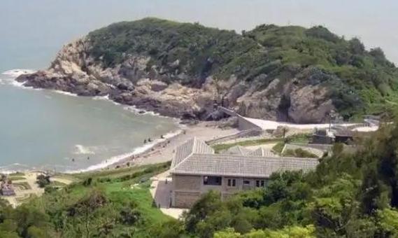 一旦台海爆发冲突，最难啃的骨头不是台湾本岛，而是距大陆最近点约34公里，距福建连