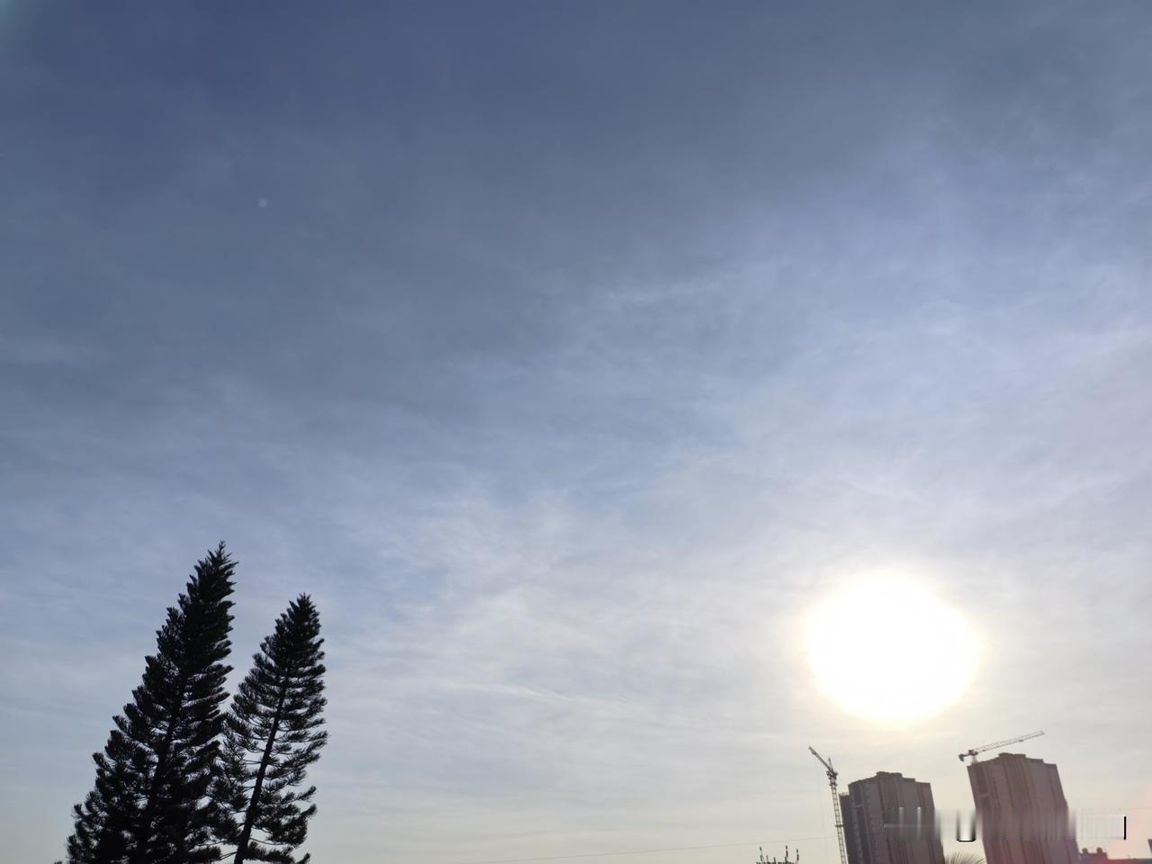 冷空气连环暴击，广东本周最低气温仅5℃！今天（25日），受新一股弱冷空气南下