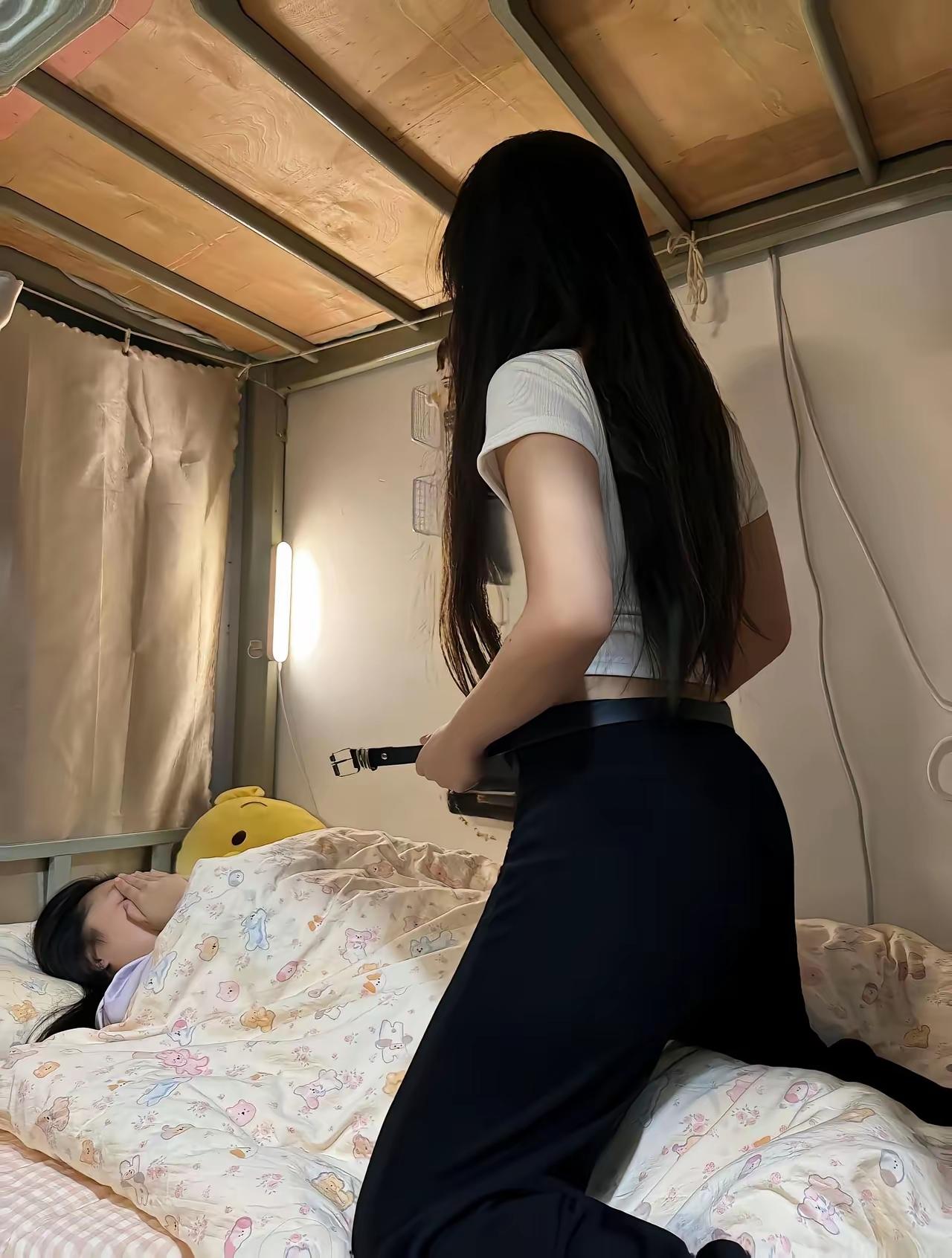 女人主动起来，有时连女人都害怕。