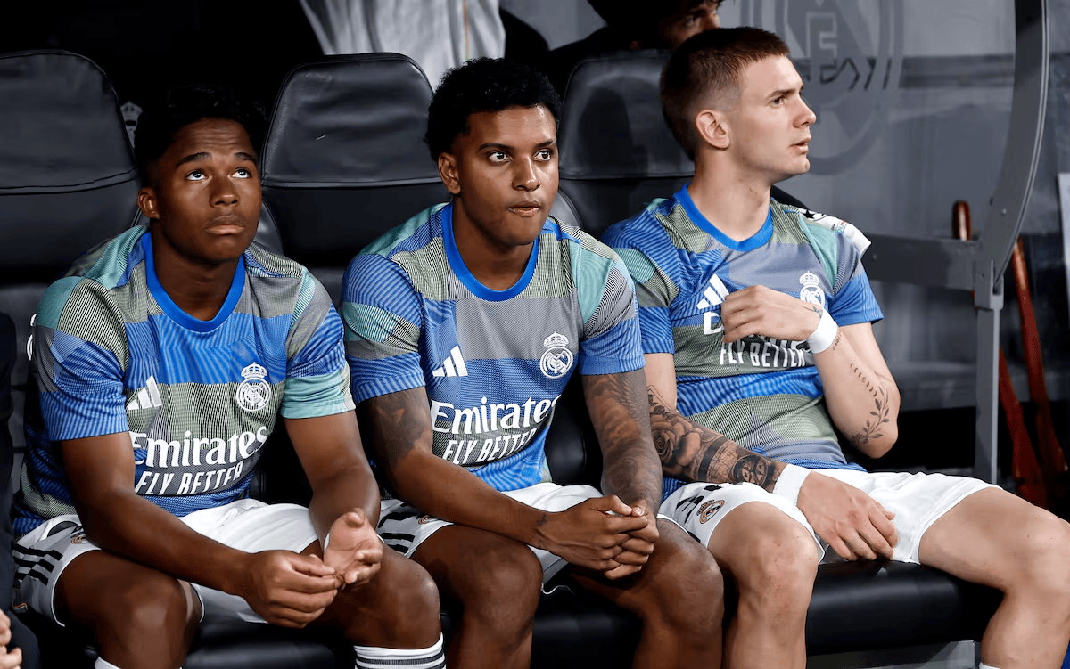 阿斯: 马斯坦托诺近2场仅上6分钟, 阿隆索强强对话没启用他