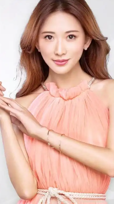 志玲为啥没有嫁给又帅，跟自己很搭的言承旭，而是嫁给各方面条件都不如自己的Akir