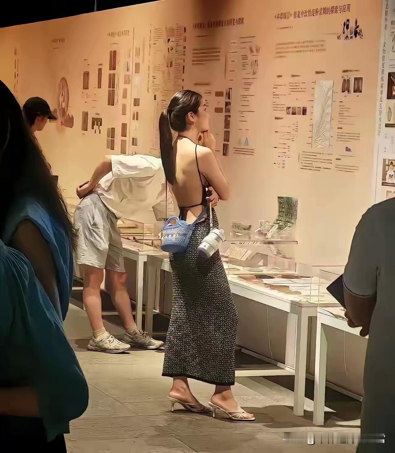 逛逛博物馆[比心][比心]