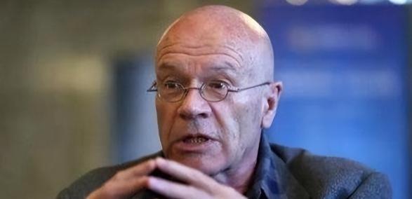 英国学者马丁·雅克，再次语出惊人！他曾说：“美国之所以一直针对中国，是