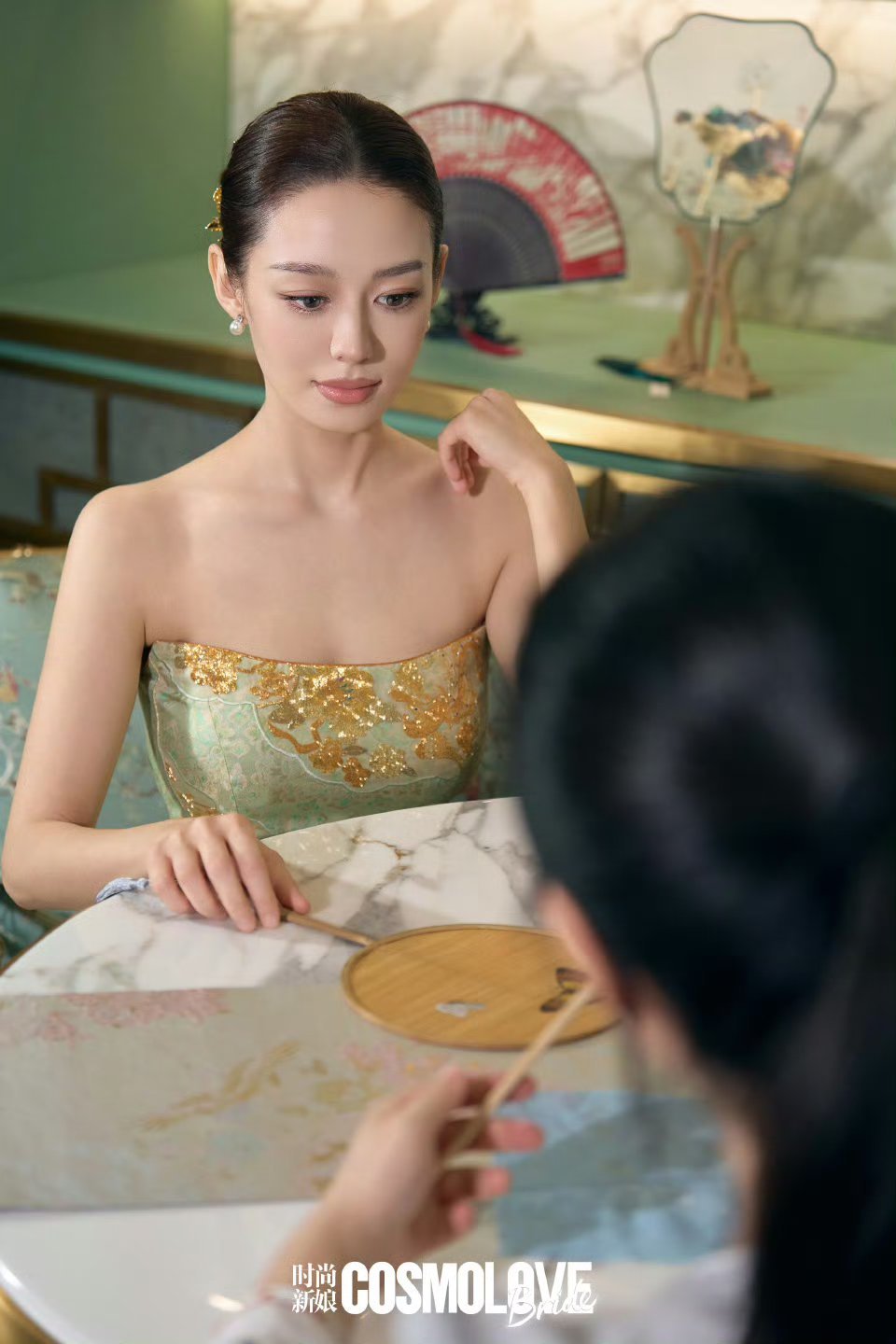 吉娜爱丽丝～～吉娜爱丽丝​​​