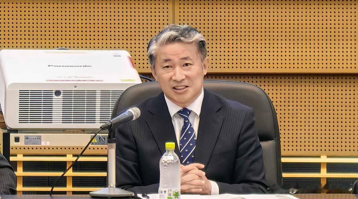 最新消息日本外务省向我们的领事薛剑提出两次撤回公开表态的要求，并为此向薛剑及