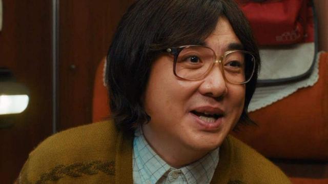 徐峥新作品火爆! 击败《叶问4》勇夺票房冠军, 上映16小时破亿!