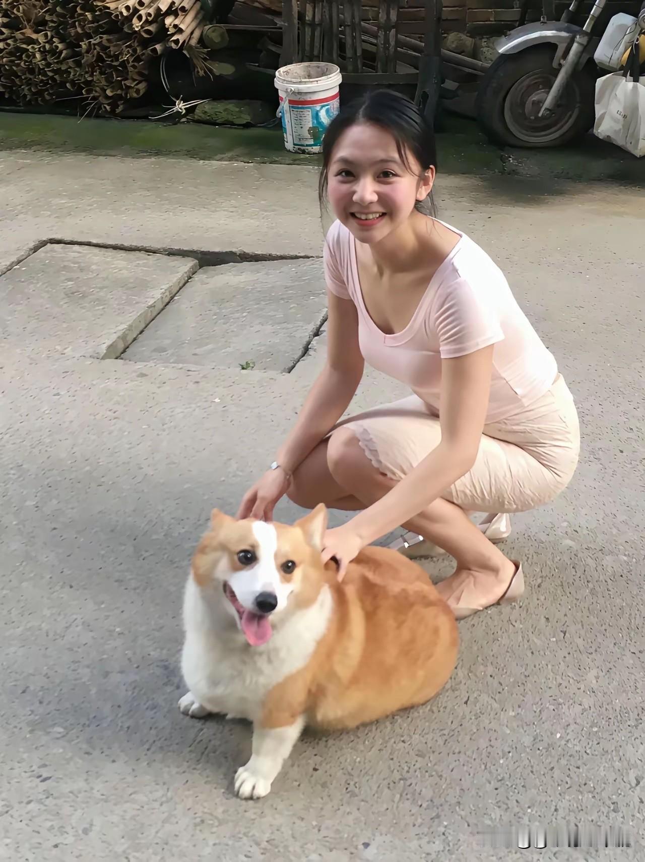 不得不说，这样的颜值在普通人里，算得上天花板了吧？