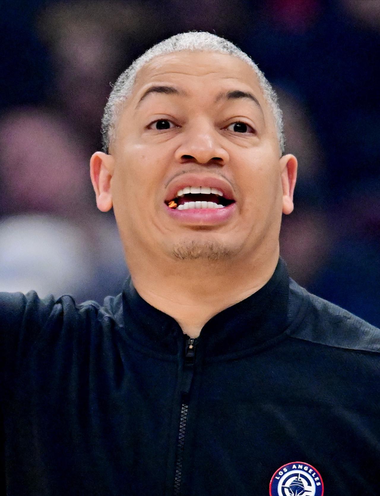 泰伦卢：剩余比赛要取得35胜20负！目前进度：24胜10负剩余最低目标：11