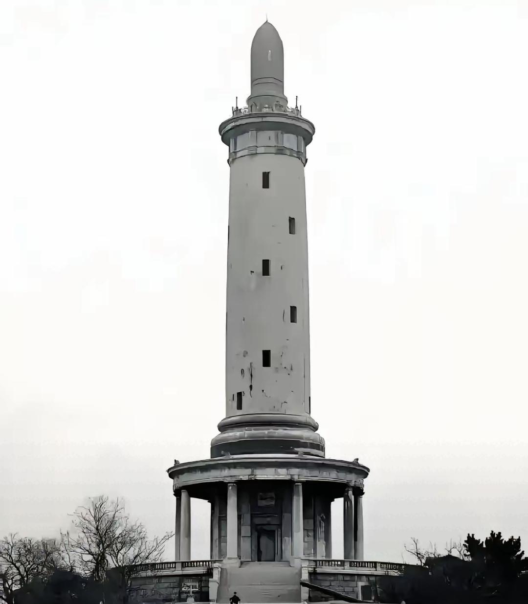 2023年春，大连旅顺一地方部门公示拟拆除百年古塔。公告刚出，日本外务省立刻声明