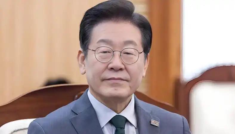 日本那边刚放出签证费要涨的风声，韩国这边就放出一个消息：从7月1号开始，对中国、