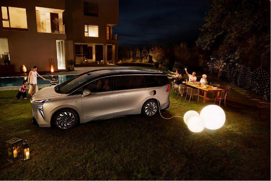 车展报道41：别克车展带来了MPV，但不是GL8，而是全新新能源旗舰MPV——