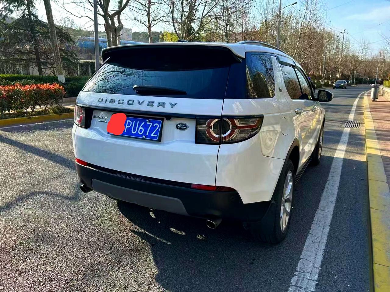 路虎发现运动版、路虎发现神行，其实是一辆车，这台车给人的感觉就是降的太快了。当年