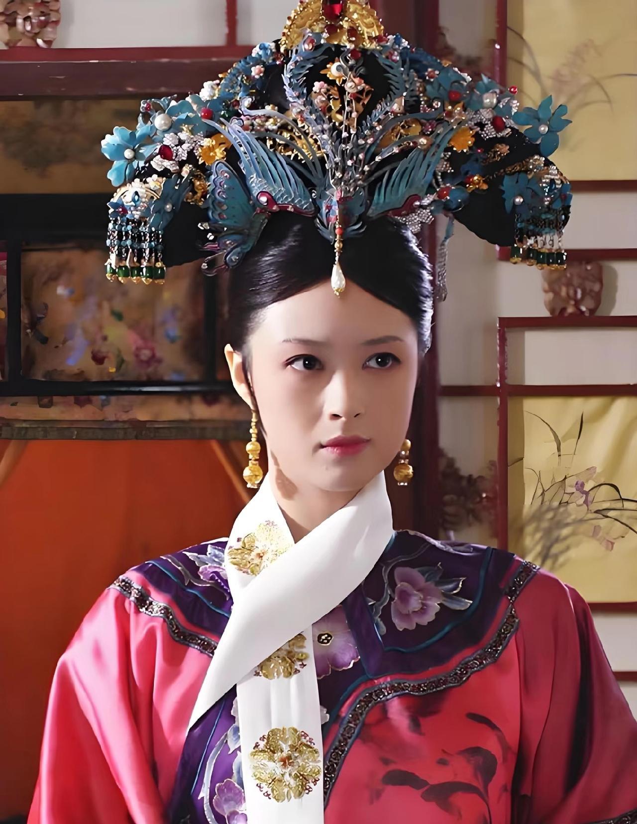 看《甄嬛传》时总好奇：华妃为啥对“皇贵妃”这么执着？说到底，这位置的威胁力，从来