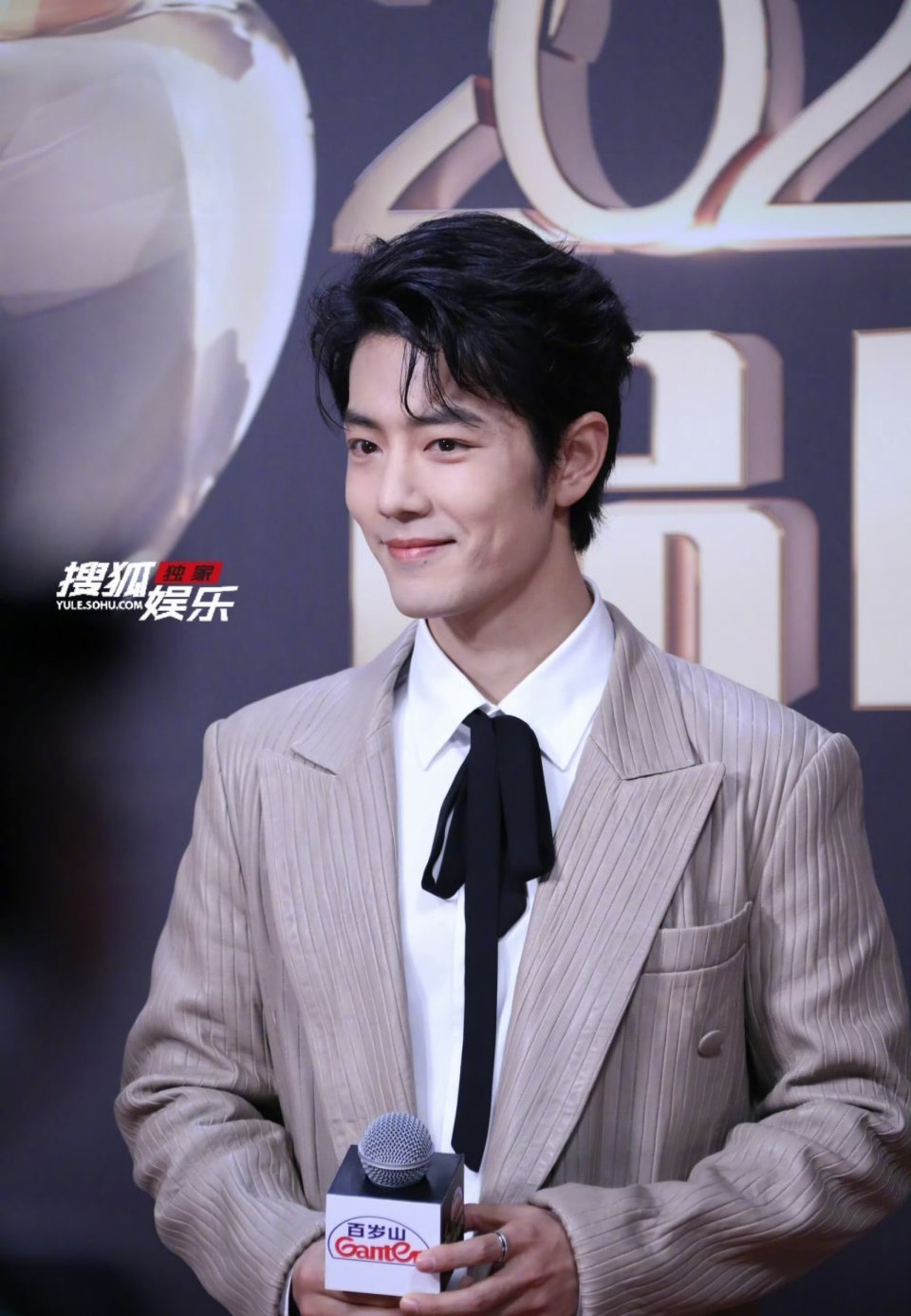 肖战品质盛典直拍肖战品质盛典生图来了！状态好好