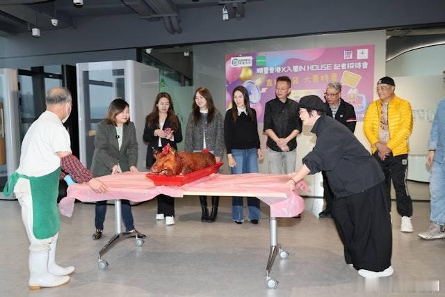 苑瓊丹爆直播辛酸準備定尿片　魯振順親揭離巢TVB真相.近期「商界」非常活躍的苑瓊