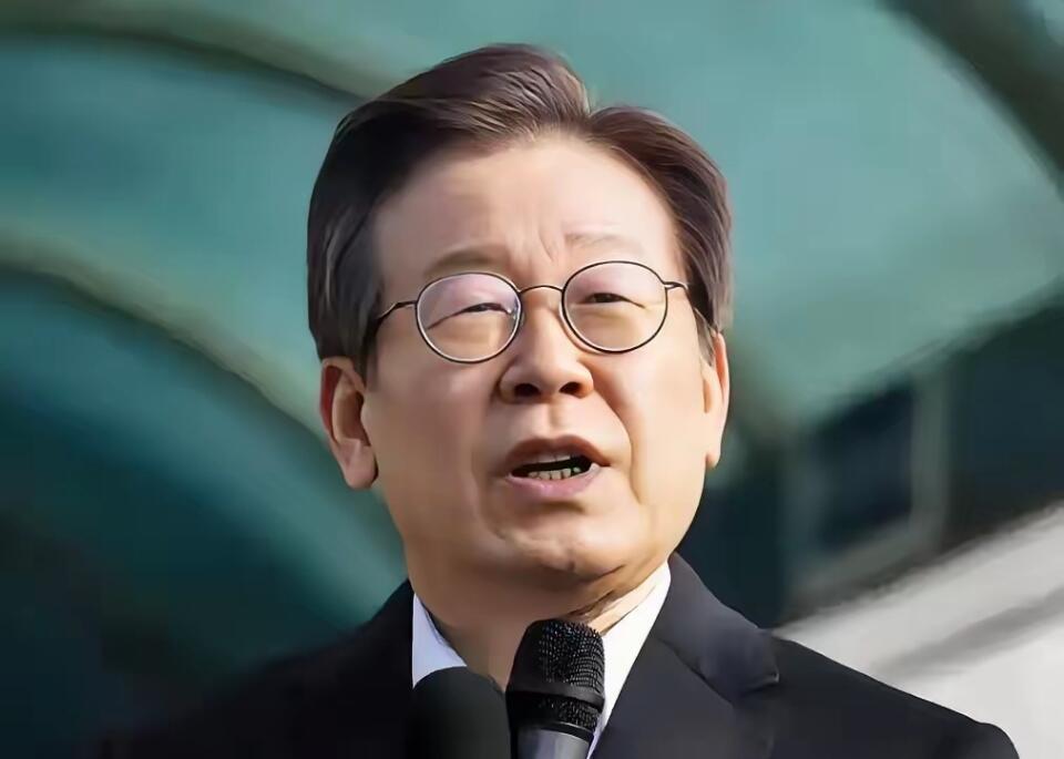 韩议员向李在明建议恢复使用汉字，李在明表示肯定，这是一个正确的方向！来源于X原