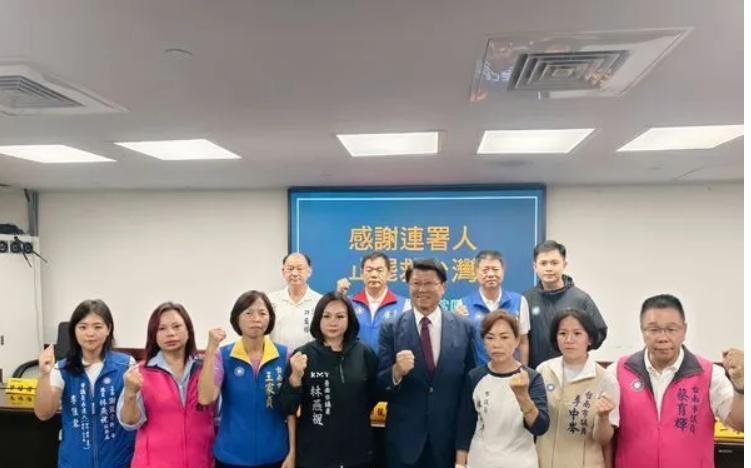 台南罢绿失败！谢龙介坦言“功亏一篑”致歉　连署书全数销毁国民党台南市党部主委谢