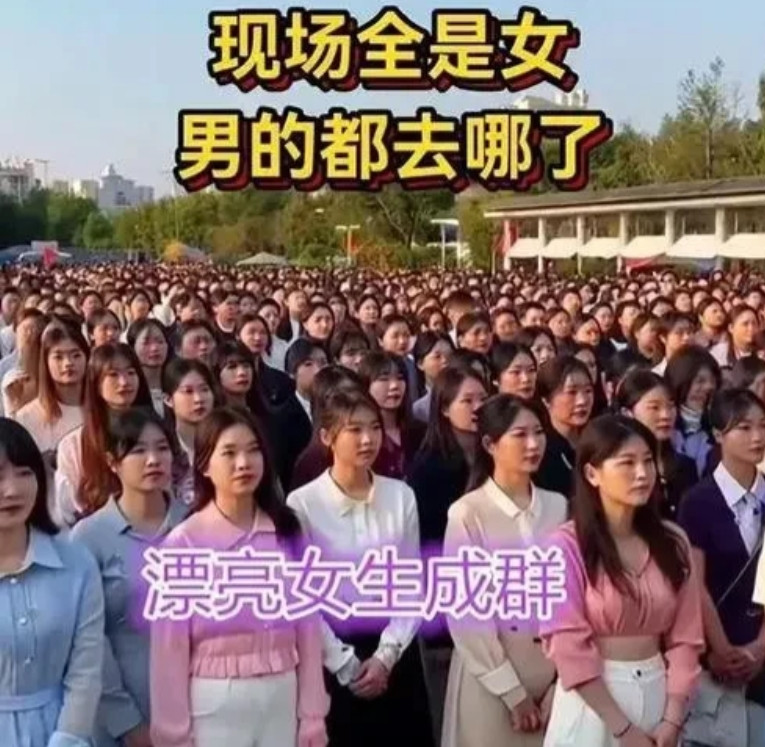 现在养儿子的家庭啊，是越来越想得通了呢。算是彻底想明白了。以前啊，哪家要是生了