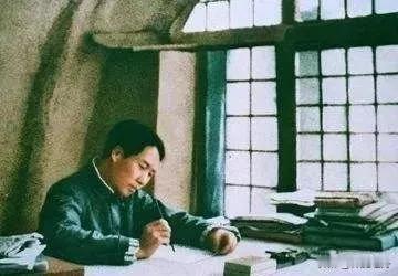 ​十位老一辈革命先辈离世后的遗产情况：​毛泽东，湖南湘潭人，共和国领袖，享年8